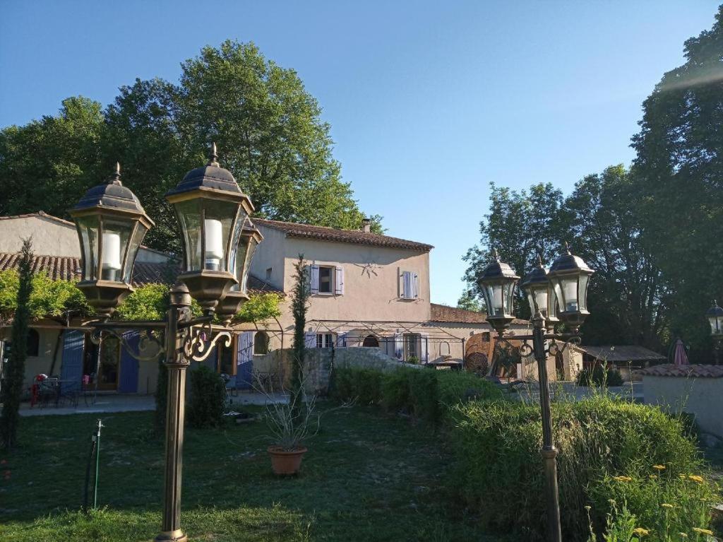 Le Mas De La Jardine Velleron Dış mekan fotoğraf