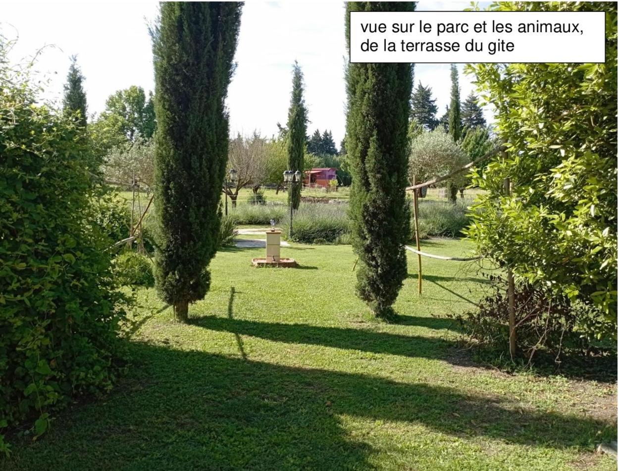 Le Mas De La Jardine Velleron Dış mekan fotoğraf