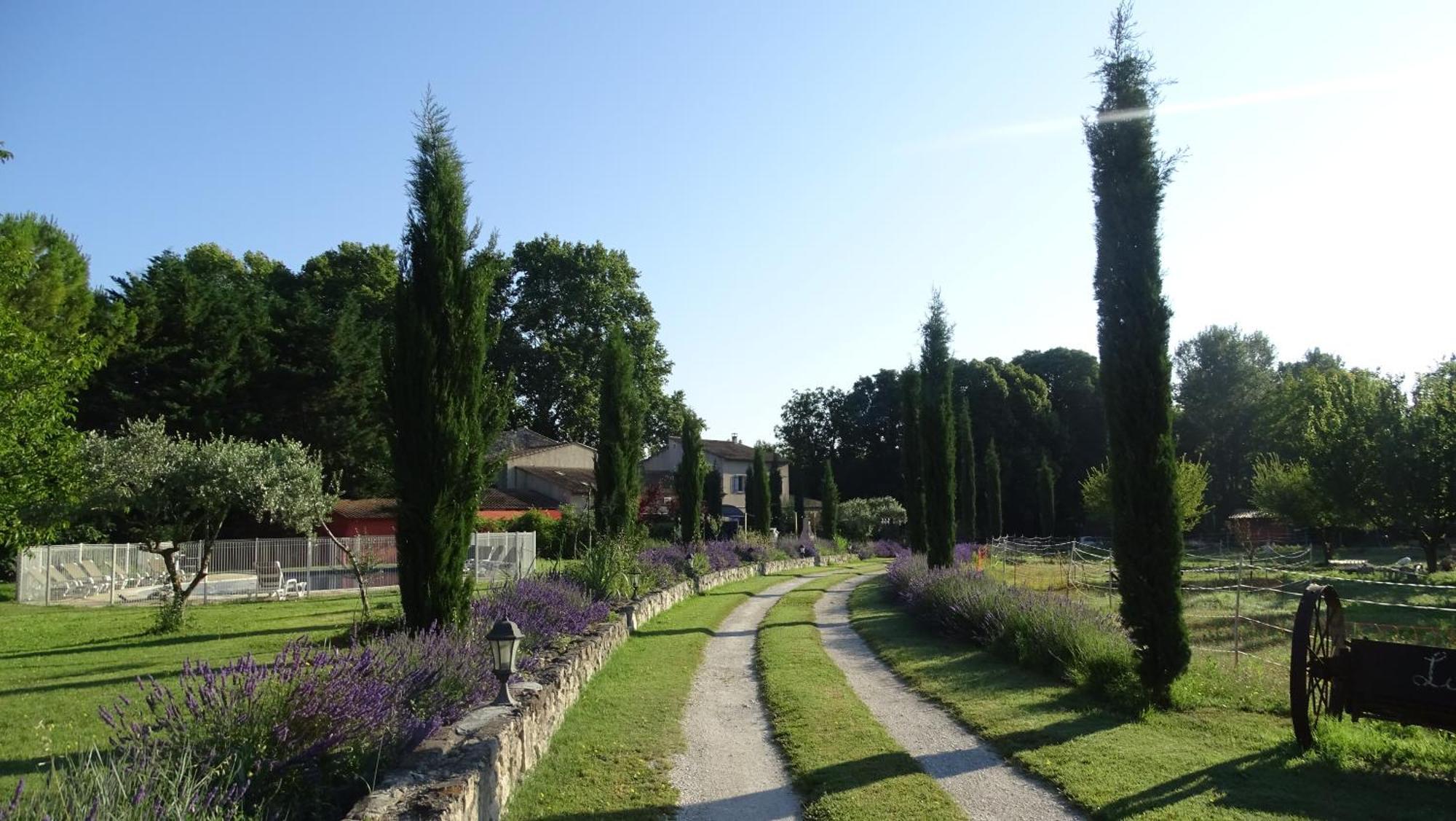 Le Mas De La Jardine Velleron Dış mekan fotoğraf